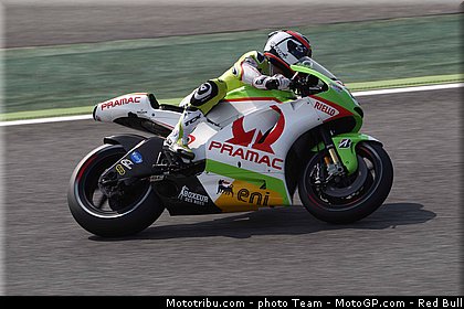 motogp_depuniet_07_catalogne_montmelo_2011.jpg