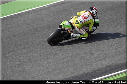 motogp_depuniet_08_catalogne_montmelo_2011.jpg