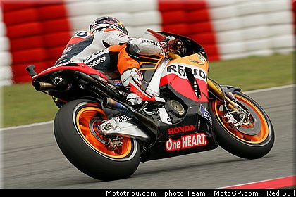 motogp_dovizioso_02_catalogne_montmelo_2011.jpg