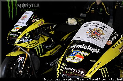 motogp_edwards_07_catalogne_montmelo_2011.jpg