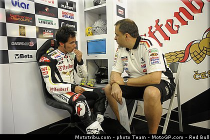 motogp_elias_11_catalogne_montmelo_2011.jpg