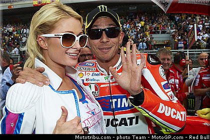 motogp_pitbabe_50_catalogne_montmelo_2011.jpg