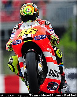 motogp_rossi_05_catalogne_montmelo_2011.jpg