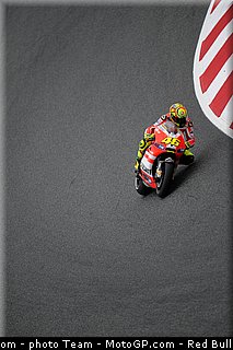motogp_rossi_07_catalogne_montmelo_2011.JPG
