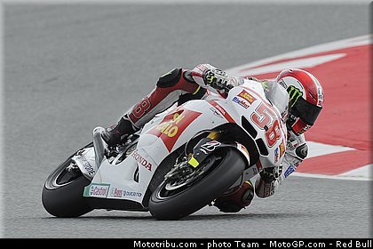 motogp_simoncelli_20_catalogne_montmelo_2011.jpg