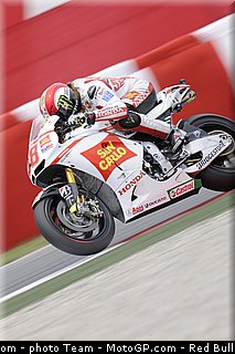 motogp_simoncelli_34_catalogne_montmelo_2011.jpg