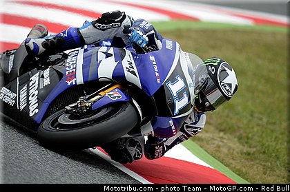 motogp_spies_03_catalogne_montmelo_2011.jpg