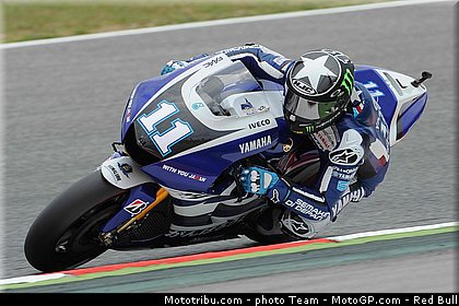 motogp_spies_07_catalogne_montmelo_2011.jpg