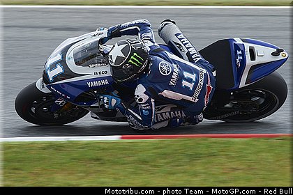 motogp_spies_14_catalogne_montmelo_2011.jpg