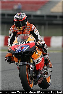 motogp_stoner_09_catalogne_montmelo_2011.jpg