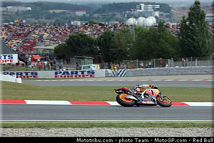 motogp_stoner_20_catalogne_montmelo_2011.jpg