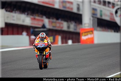 motogp_stoner_23_catalogne_montmelo_2011.jpg
