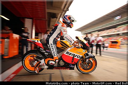 motogp_stoner_31_catalogne_montmelo_2011.jpg