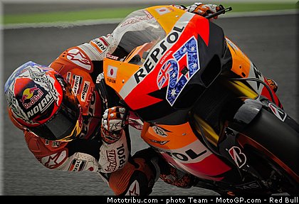 motogp_stoner_42_catalogne_montmelo_2011.jpg