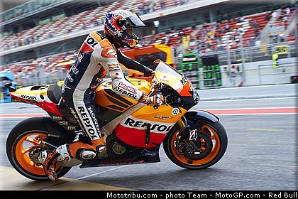 motogp_stoner_59_catalogne_montmelo_2011.jpg