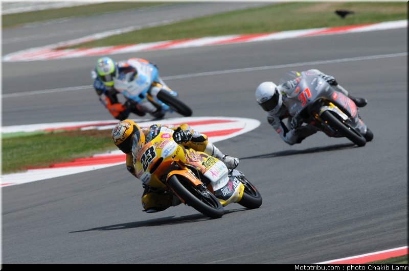 125_027_angleterre_silverstone_2011