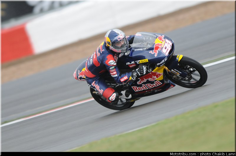125_folger_2_angleterre_silverstone_2011