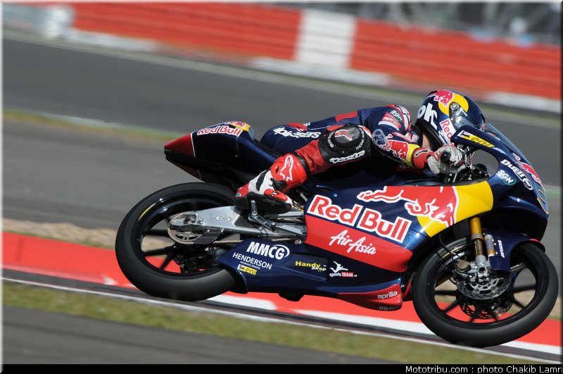 125_kent_3_angleterre_silverstone_2011