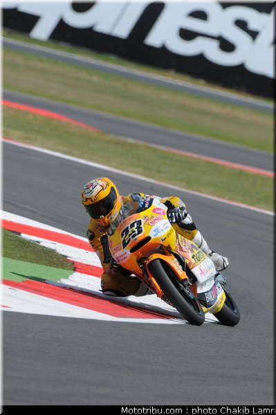 125_moncayo_9_angleterre_silverstone_2011