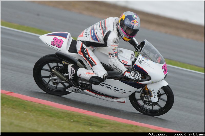125_salom_2_angleterre_silverstone_2011