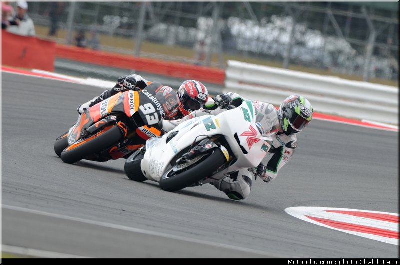 moto2_003_angleterre_silverstone_2011