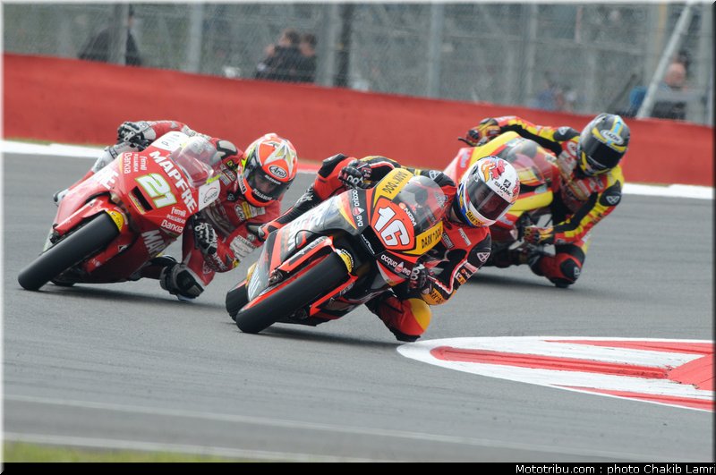 moto2_006_angleterre_silverstone_2011