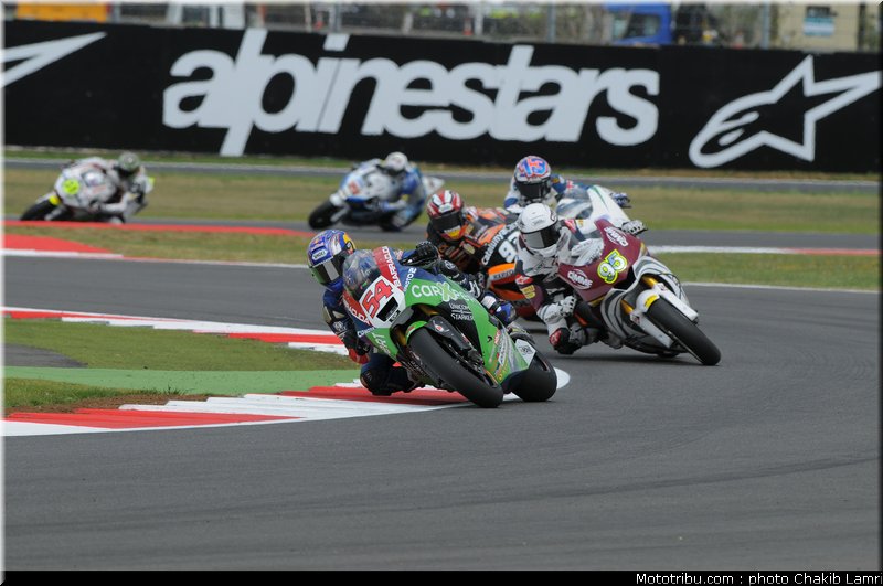 moto2_011_angleterre_silverstone_2011