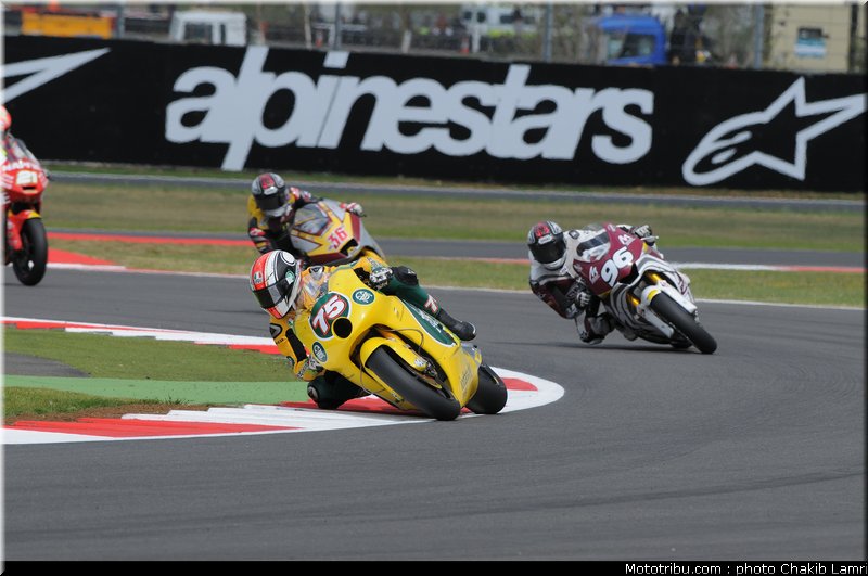 moto2_019_angleterre_silverstone_2011