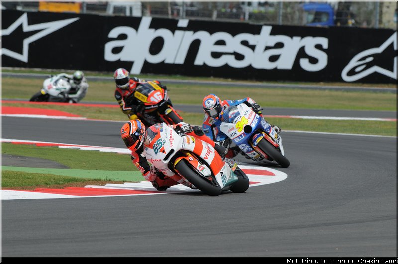 moto2_020_angleterre_silverstone_2011