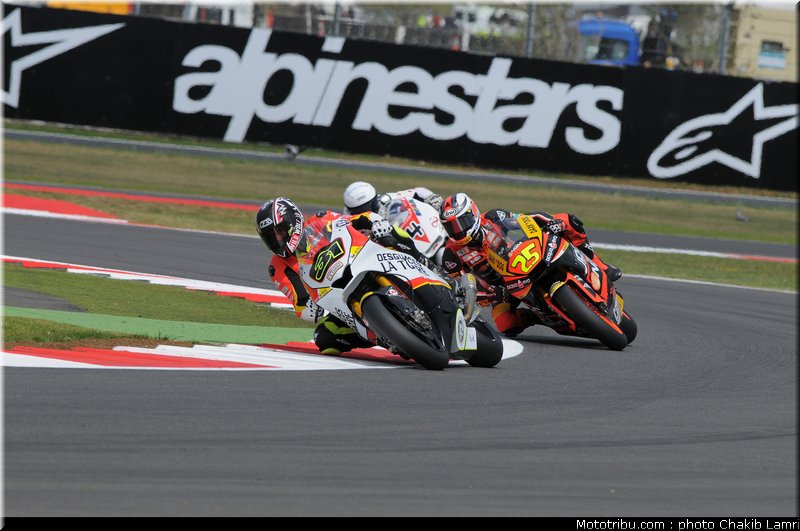 moto2_031_angleterre_silverstone_2011