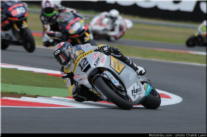 moto2_038_angleterre_silverstone_2011