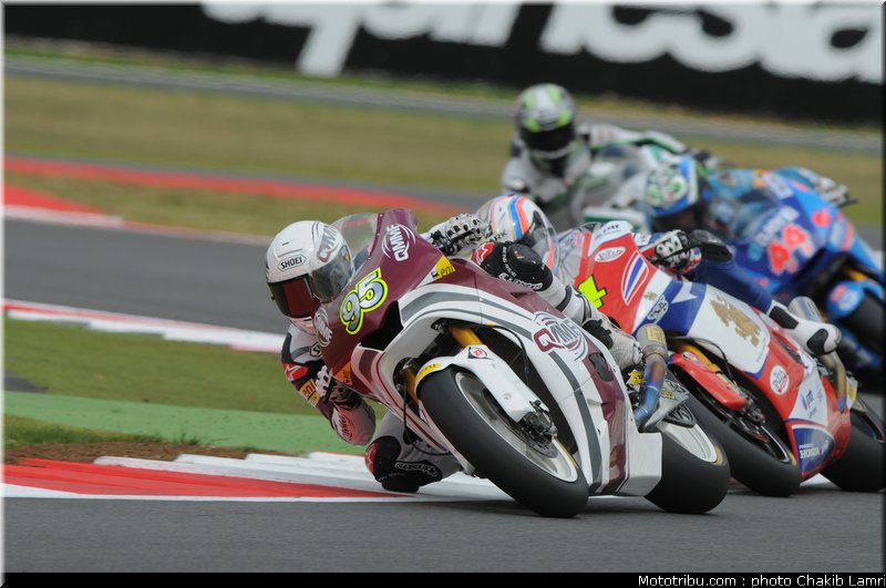 moto2_041_angleterre_silverstone_2011