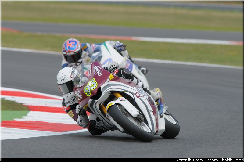 moto2_046_angleterre_silverstone_2011