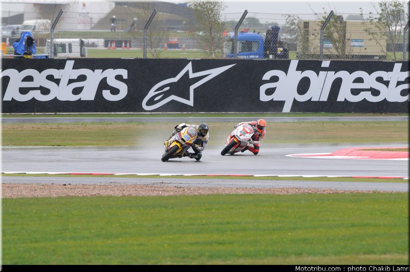 moto2_050_angleterre_silverstone_2011