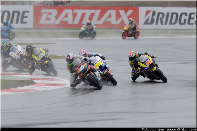 moto2_056_angleterre_silverstone_2011