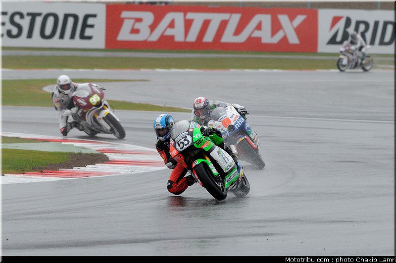 moto2_062_angleterre_silverstone_2011