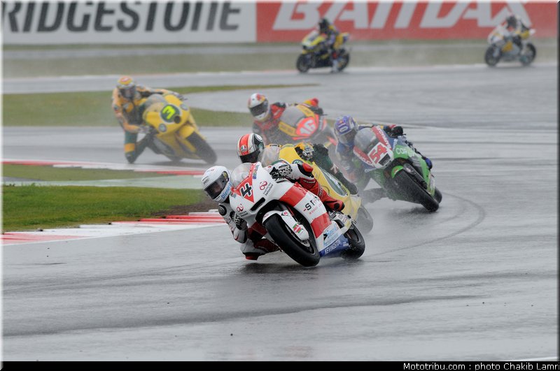 moto2_066_angleterre_silverstone_2011