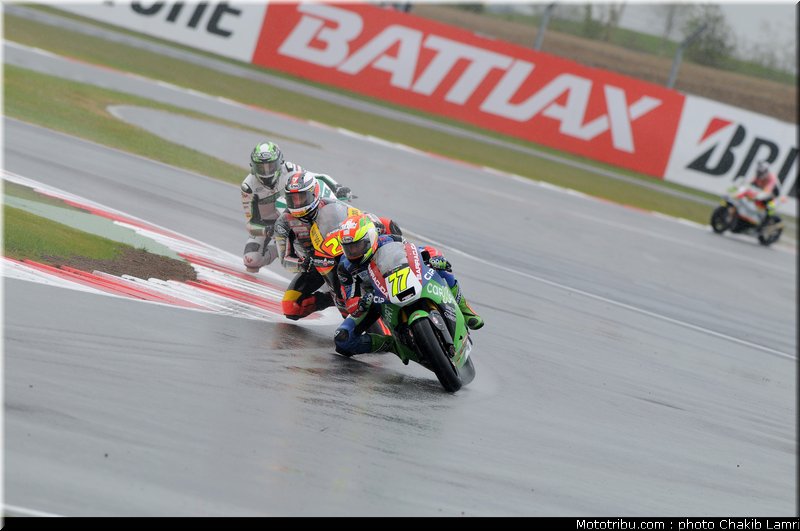 moto2_079_angleterre_silverstone_2011