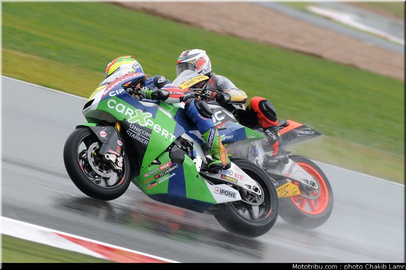 moto2_080_angleterre_silverstone_2011