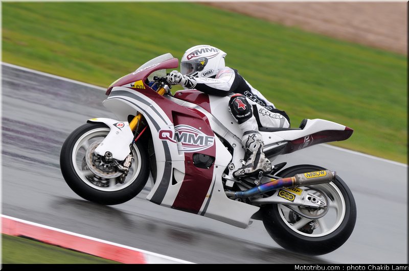 moto2_081_angleterre_silverstone_2011