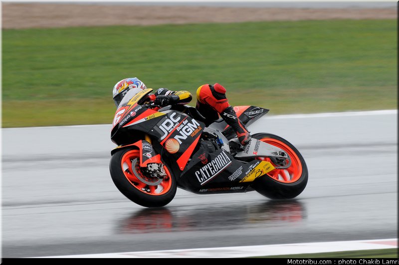 moto2_cluzel_12_angleterre_silverstone_2011