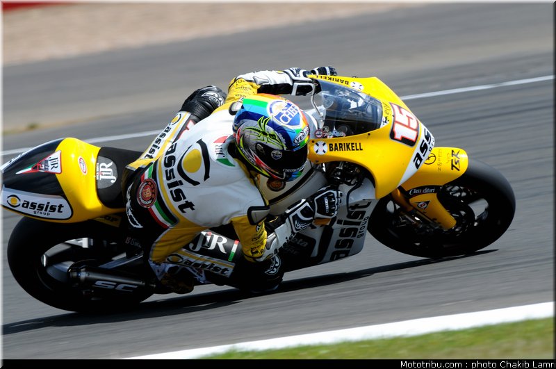 moto2_deangelis_1_angleterre_silverstone_2011