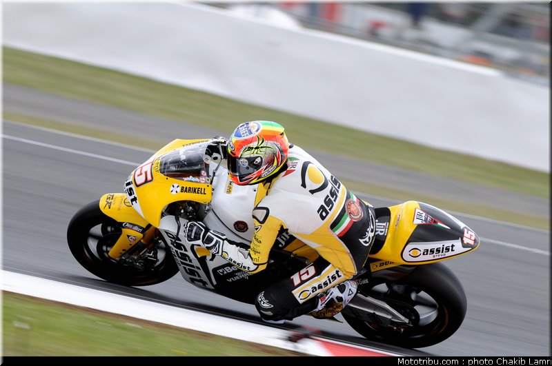 moto2_deangelis_2_angleterre_silverstone_2011