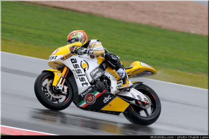 moto2_deangelis_4_angleterre_silverstone_2011