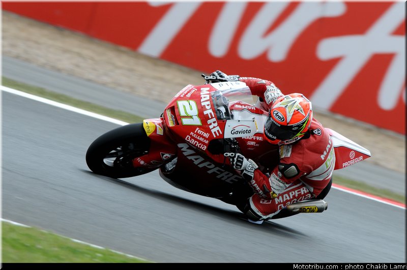 moto2_fores_6_angleterre_silverstone_2011
