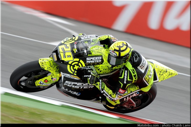 moto2_iannone_03_angleterre_silverstone_2011