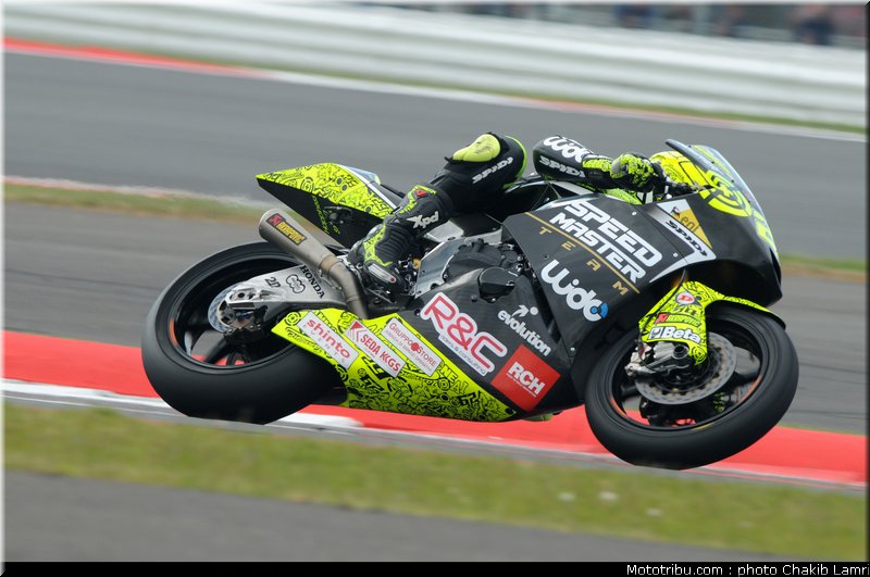 moto2_iannone_08_angleterre_silverstone_2011