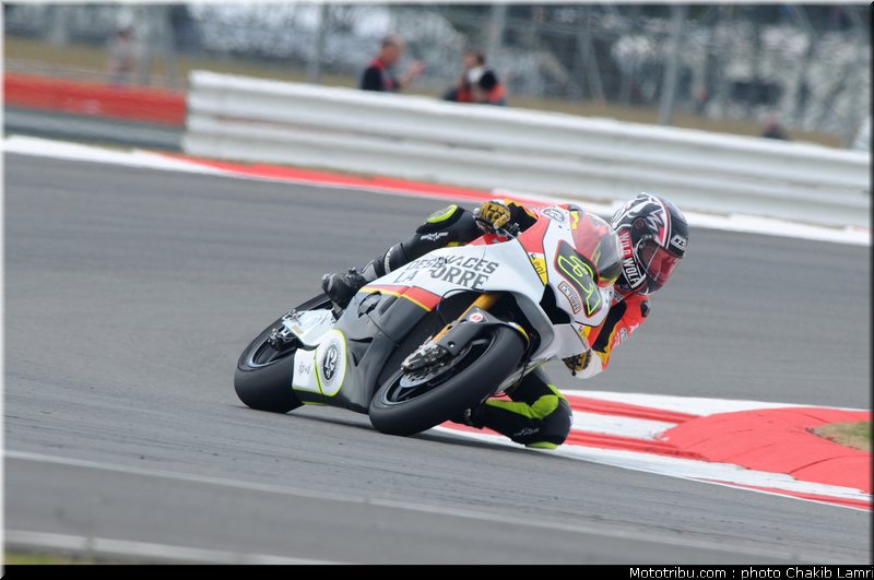 moto2_morales_2_angleterre_silverstone_2011