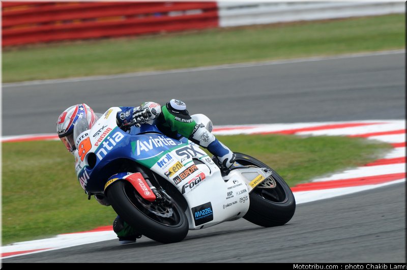 moto2_noyes_03_angleterre_silverstone_2011