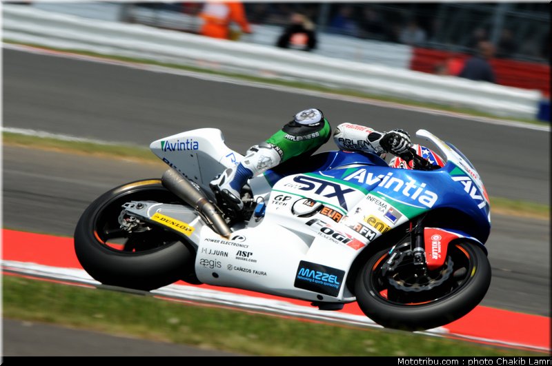 moto2_noyes_09_angleterre_silverstone_2011